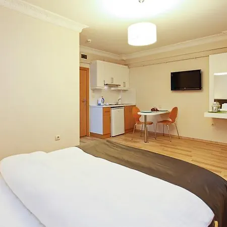 En Residences Aparthotel 3*